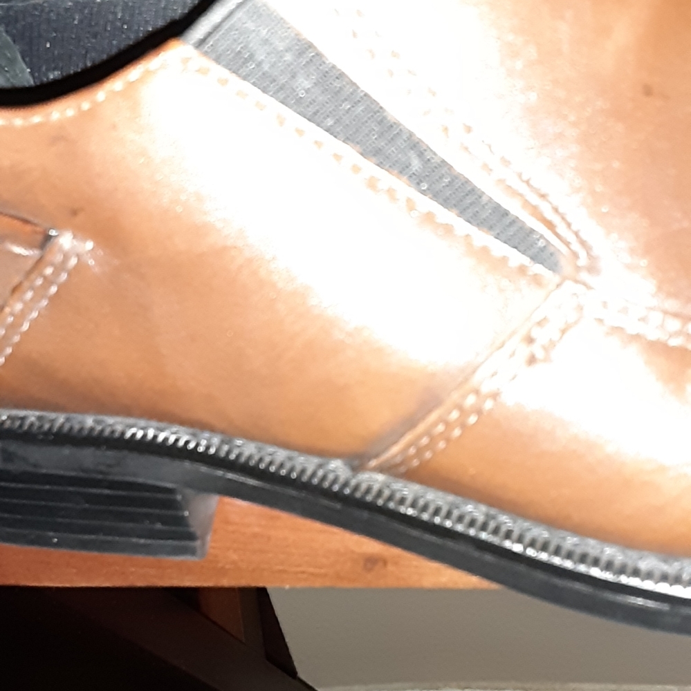 Shoes - Picture 6 of 16